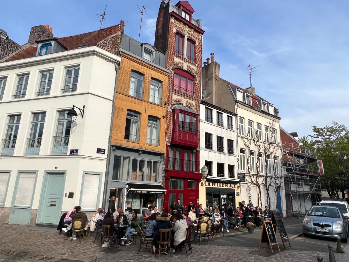 La Petite Place De La Porte De Gand Lille Exterior photo